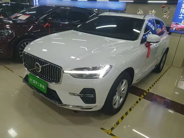 Фотография автомобиля — Volvo XC60