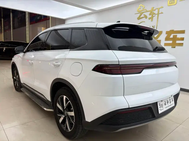 BYD Song Pro — Фото автомобиля 4