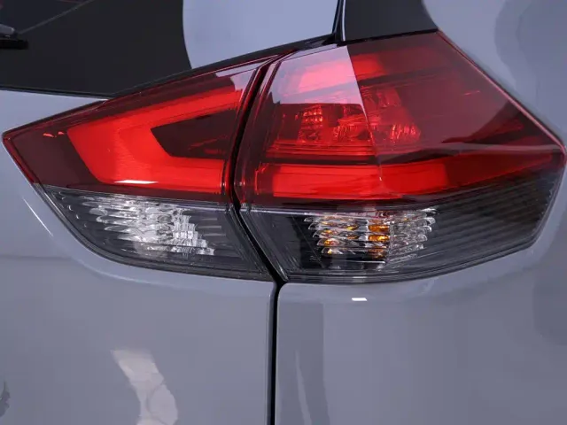 Nissan X-Trail — Фото автомобиля 9