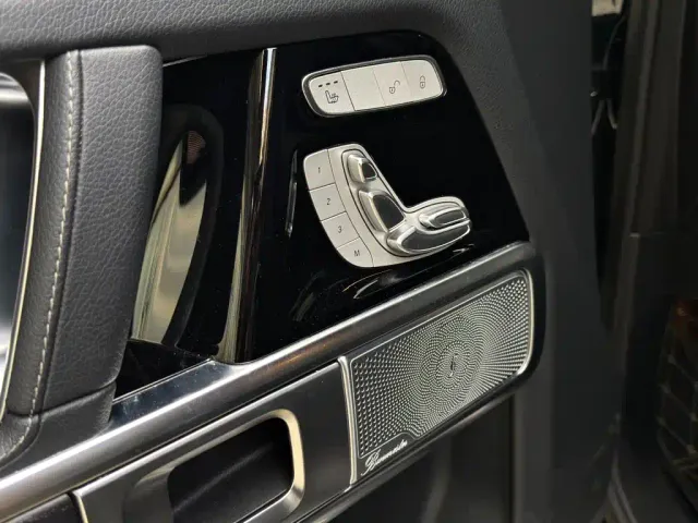 Mercedes-Benz G-Class — Фото автомобиля 9