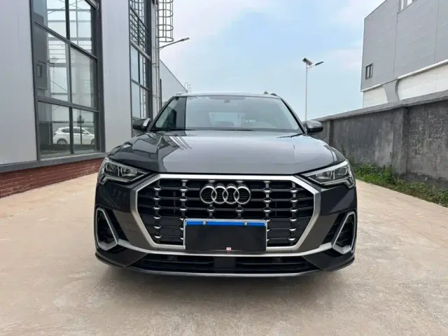 Audi Audi Q3 2023 35 TFSI Progressive Dynamic (1.4T) — Фото автомобиля 3