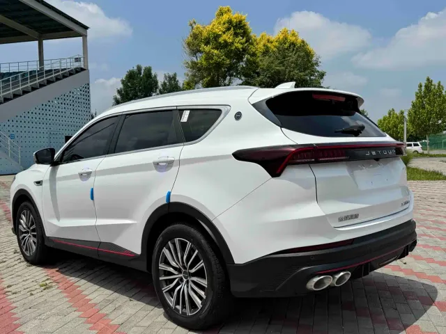Jetour X70 Plus — Фото автомобиля 5
