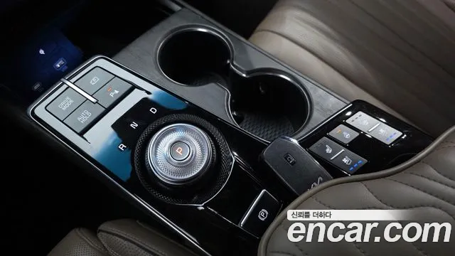 Kia K8 K8 Hybrid — Фото автомобиля 12