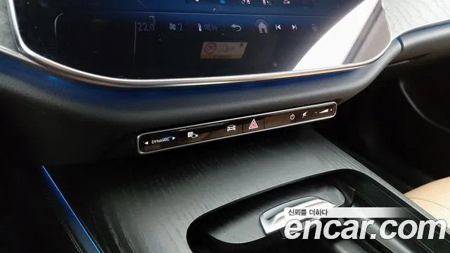 Mercedes-Benz E-Class — Фото автомобиля 6