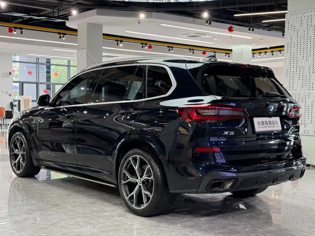 BMW X5 — Фото автомобиля 16