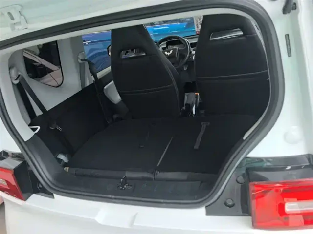 Wuling Hongguang Mini EV — Фото автомобиля 18