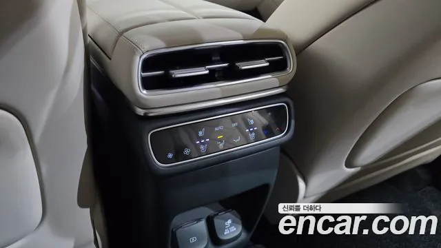 Genesis GV80 2.5T Бензин 2WD — Фото автомобиля 22