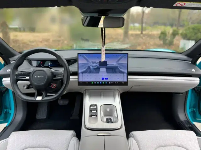 Xiaomi SU7 — Фото автомобиля 18