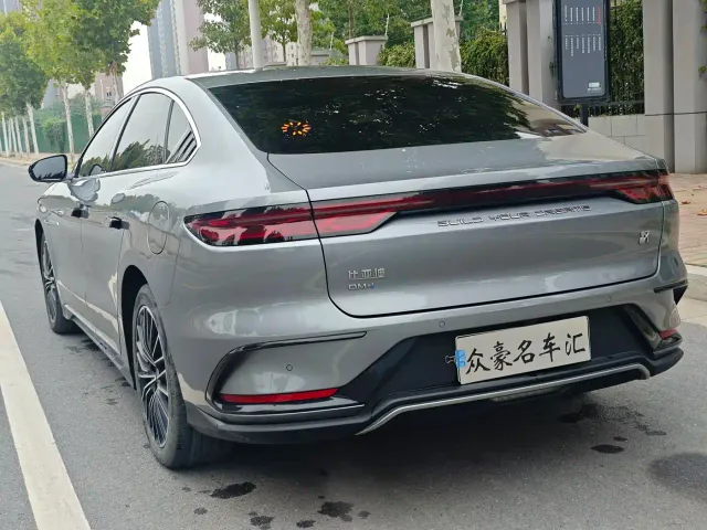 BYD Han — Фото автомобиля 15