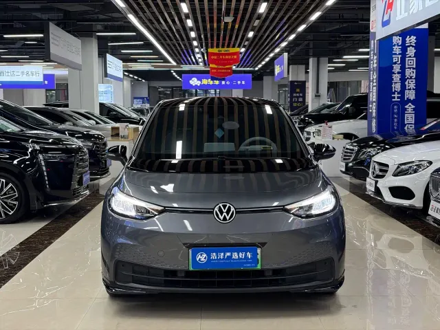 Volkswagen ID.3 — Фото автомобиля 2