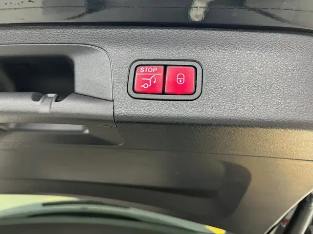 Mercedes-Benz GLS-Class — Фото автомобиля 21