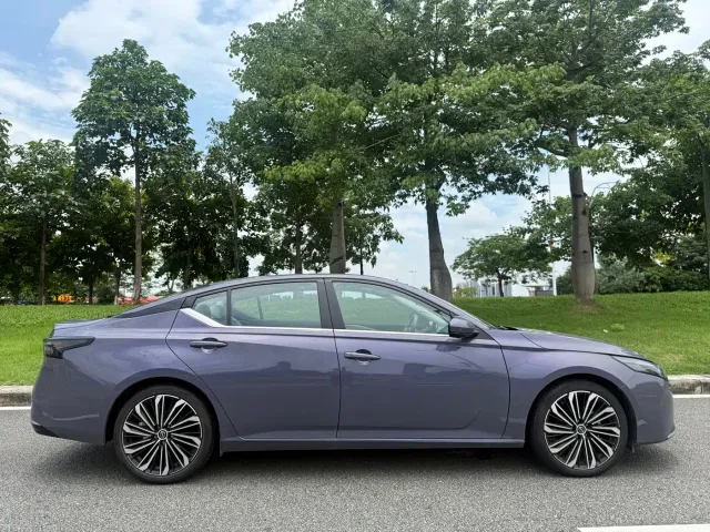 Nissan Teana — Фото автомобиля 19