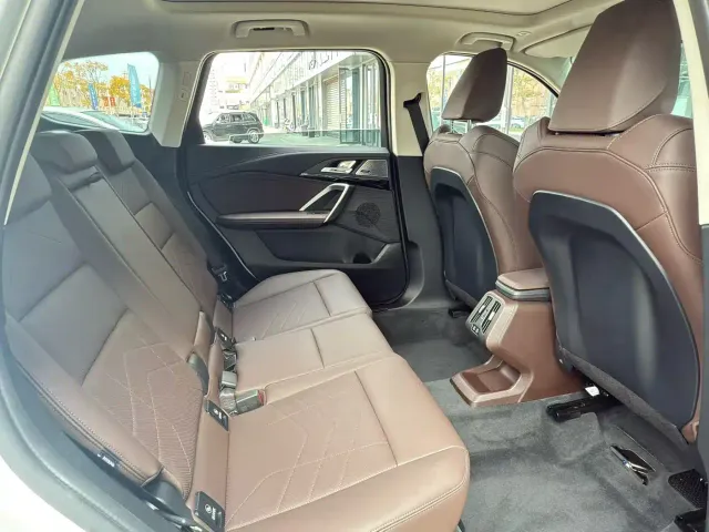 BMW X1 — Фото автомобиля 9
