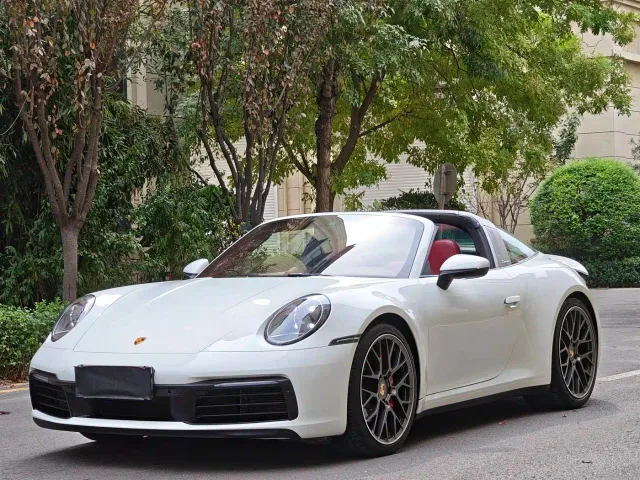 Фотография автомобиля — Porsche 911