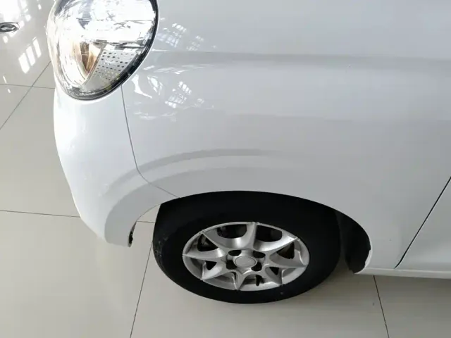 Roewe Clever — Фото автомобиля 22
