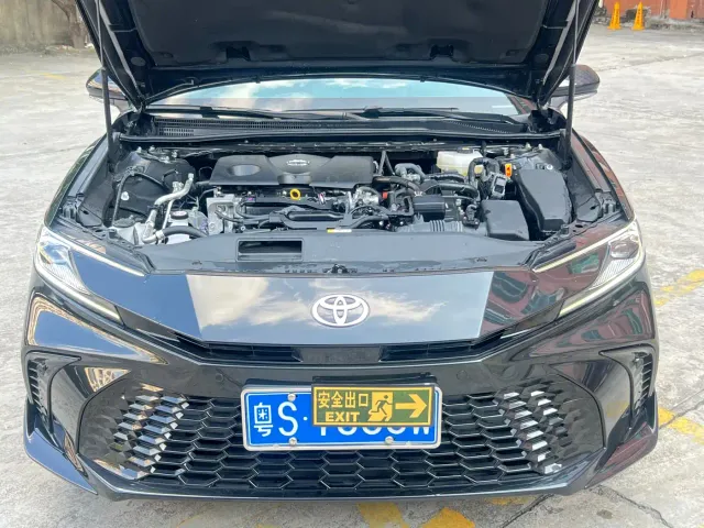 Toyota Camry — Фото автомобиля 7