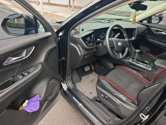 Buick Envision S — Фото автомобиля 17