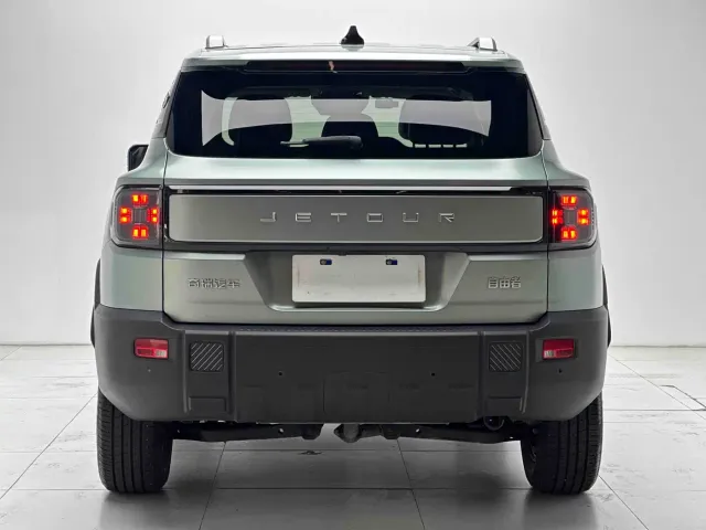 Jetour T1 — Фото автомобиля 8