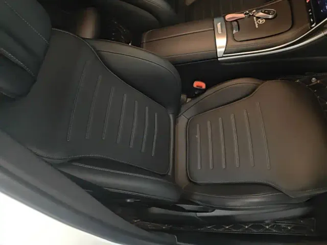 Mercedes-Benz C-Class — Фото автомобиля 19