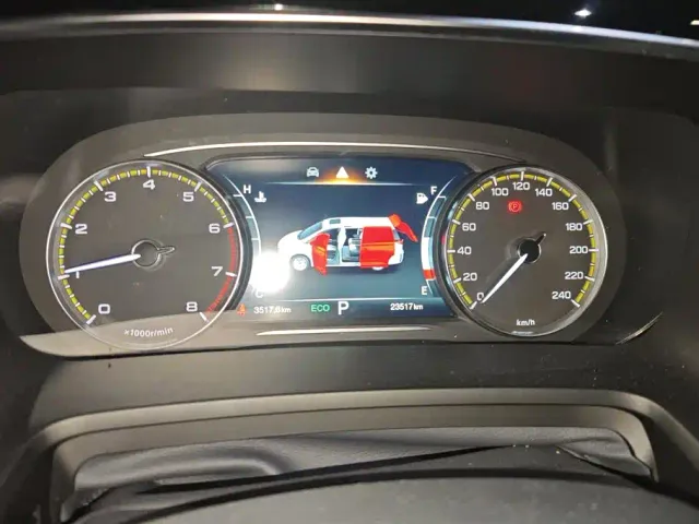 GAC Trumpchi M8 — Фото автомобиля 14
