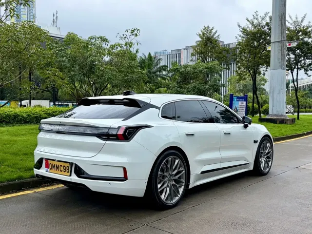 ZEEKR Zeekr 001 2022 Long Range Dual Motor WE Edition — Фото автомобиля 4