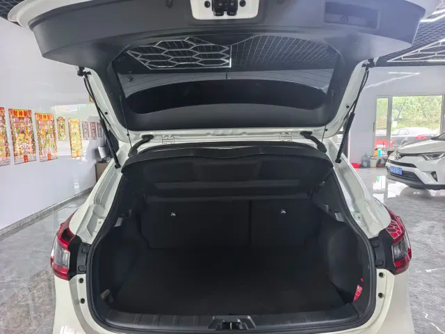 Nissan Qashqai — Фото автомобиля 10