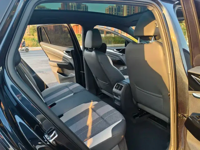 Volkswagen ID.4 Crozz — Фото автомобиля 6