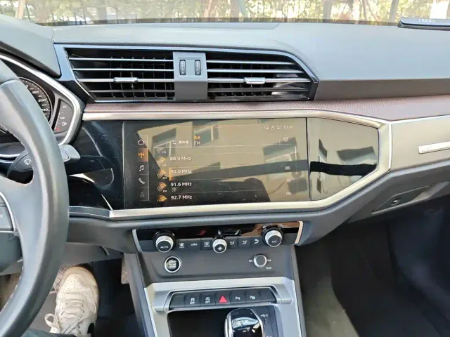 Audi Q3 — Фото автомобиля 16