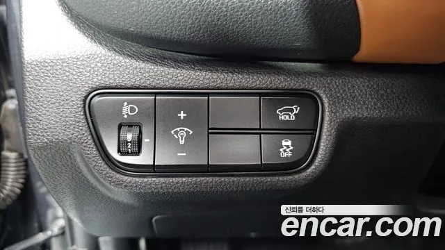 Kia Seltos Новый Seltos Бензин 2.0 2WD — Фото автомобиля 19
