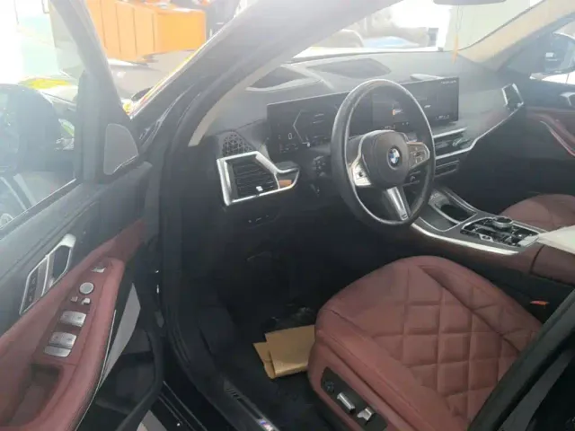 BMW X5 — Фото автомобиля 15