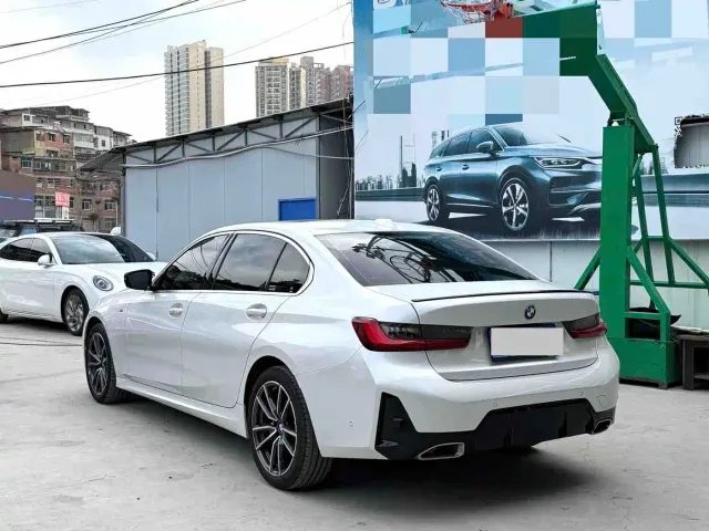 BMW 3 Series — Фото автомобиля 7