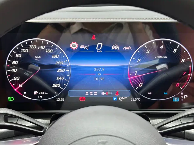 Mercedes-Benz GLC-Class — Фото автомобиля 21
