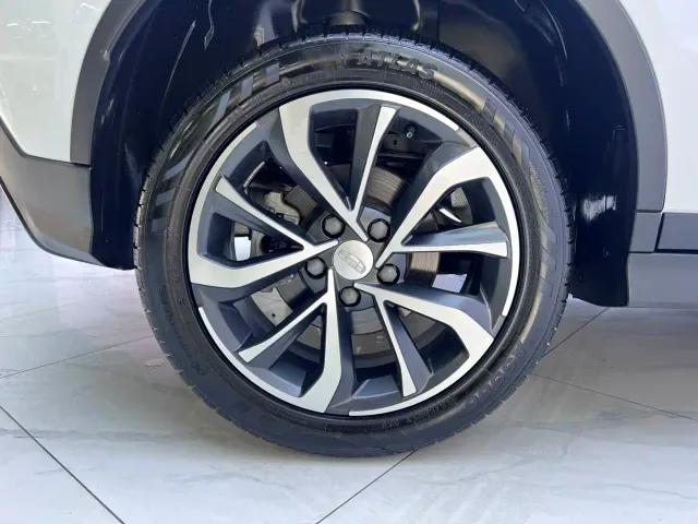 Geely Emgrand S — Фото автомобиля 19