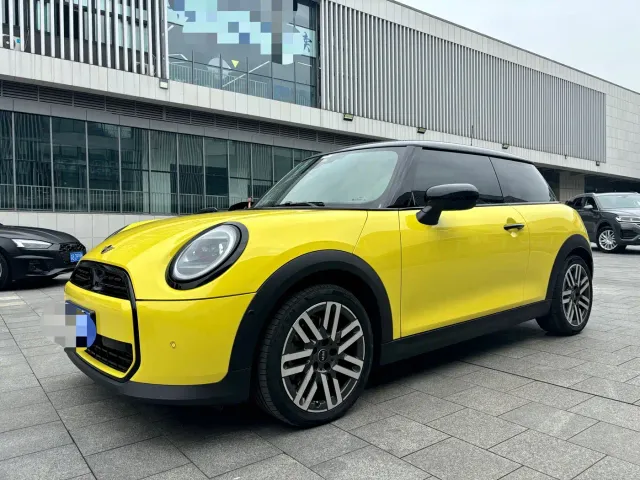 Фотография автомобиля — MINI Hatch
