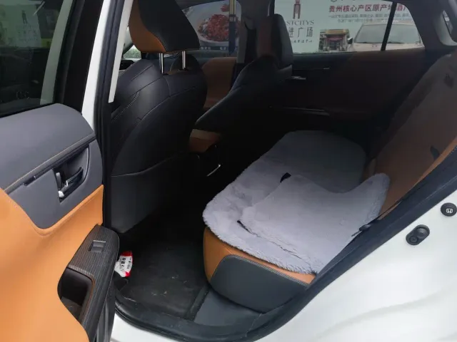 Toyota Venza — Фото автомобиля 7