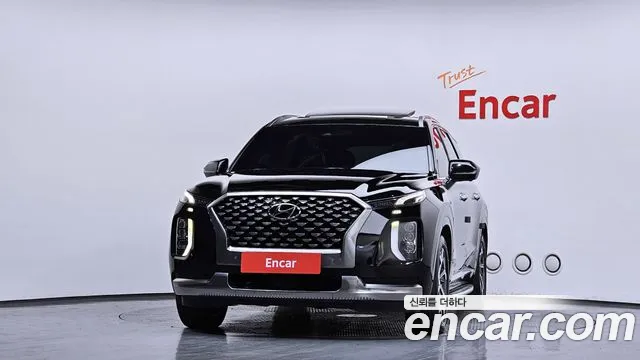 Hyundai Palisade Palisade Дизель 2.2 2WD — Фото автомобиля 3