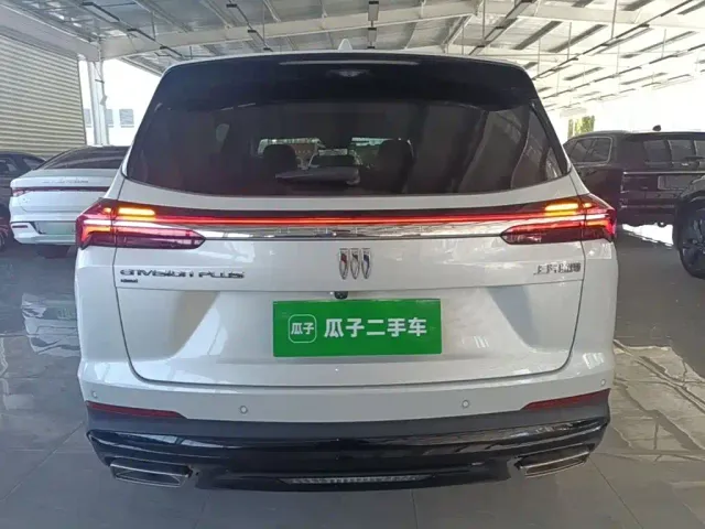 Buick Envision Plus — Фото автомобиля 5