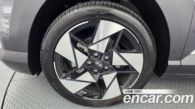 Hyundai Kona SX2 — Фото автомобиля 5