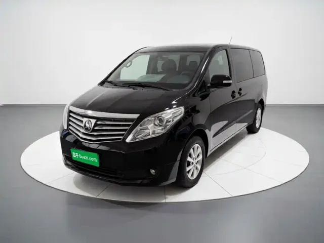 Фотография автомобиля — Forthing Lingzhi PLUS