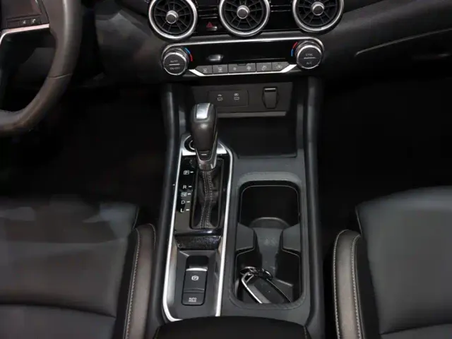 Nissan Sylphy — Фото автомобиля 14