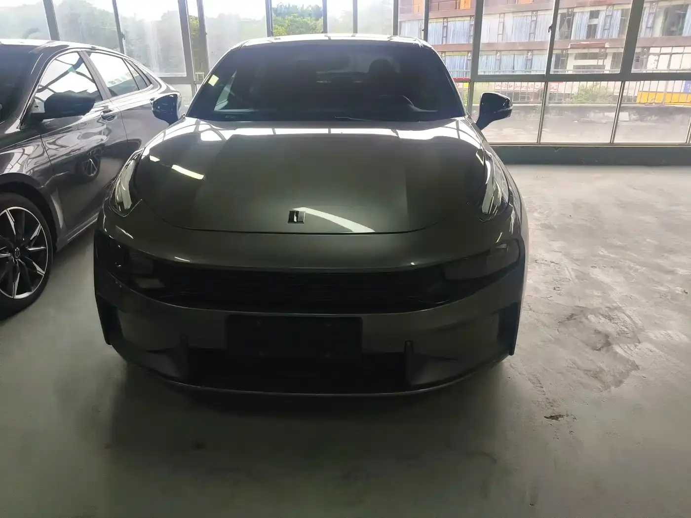 Lynk & Co Lynk & Co 03 2021 2.0TD Auto Jin Pro — Фото автомобиля 2