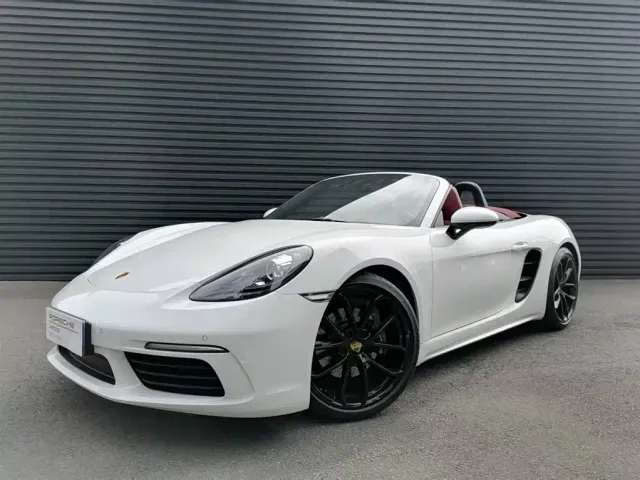 Porsche 718 — Фото автомобиля 22