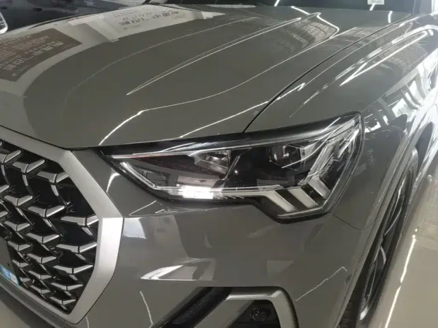 Audi Q3 — Фото автомобиля 23