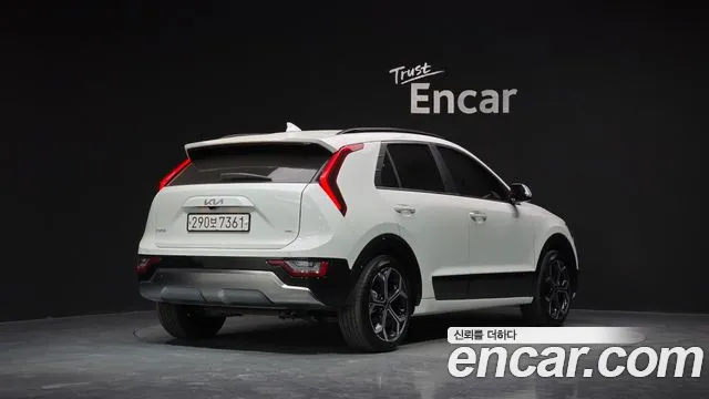 Kia Niro The All New Niro Signature — Фото автомобиля 2