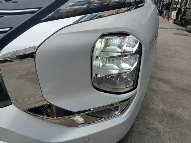 Mitsubishi Outlander — Фото автомобиля 23