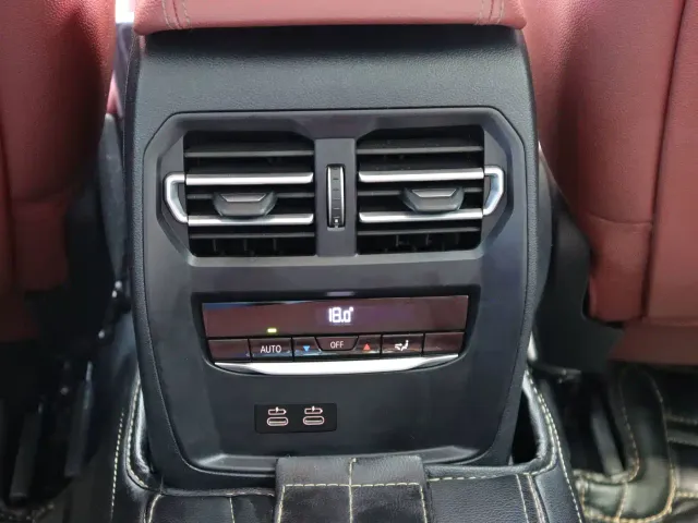 BMW 3 Series — Фото автомобиля 23