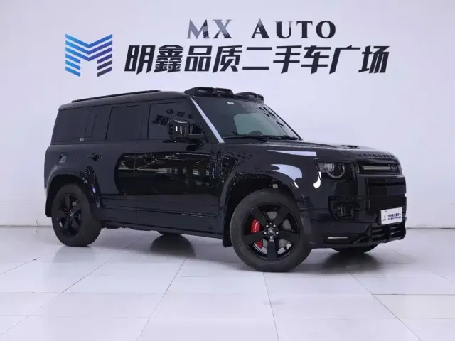 Land Rover Defender — Фото автомобиля 5