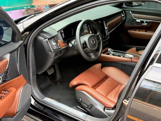 Volvo S90 — Фото автомобиля 5