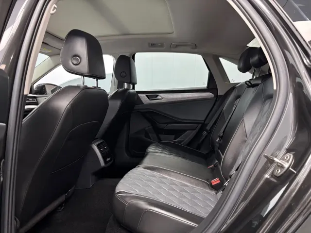 Volkswagen Sagitar — Фото автомобиля 5