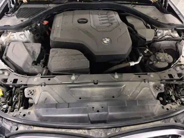 BMW 3 Series — Фото автомобиля 10